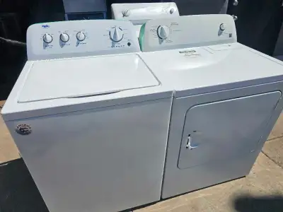 Like new condition 3 moths old clean, no issues, pick up downtown.Hamilton location open today messa...