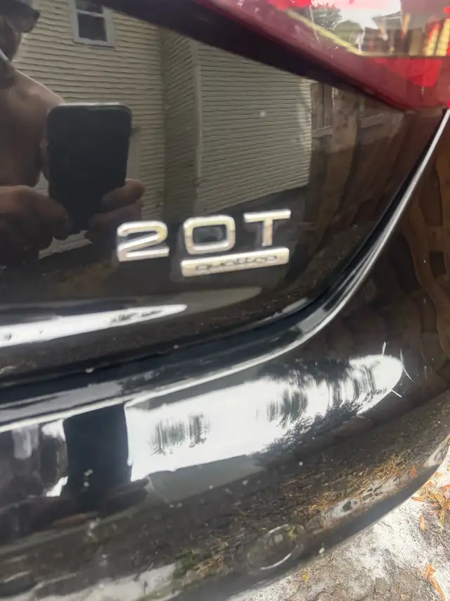 Audi A4 2.0T Quattro513080911924439041