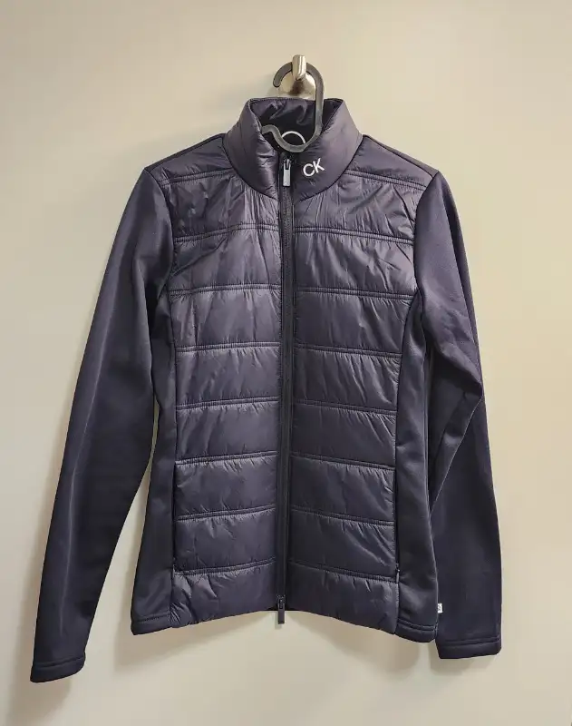 Calvin Klein Golf Women's Quilted Jacket - Size Xtra Small in Women's - Tops & Outerwear in City of Halifax - Image 2
