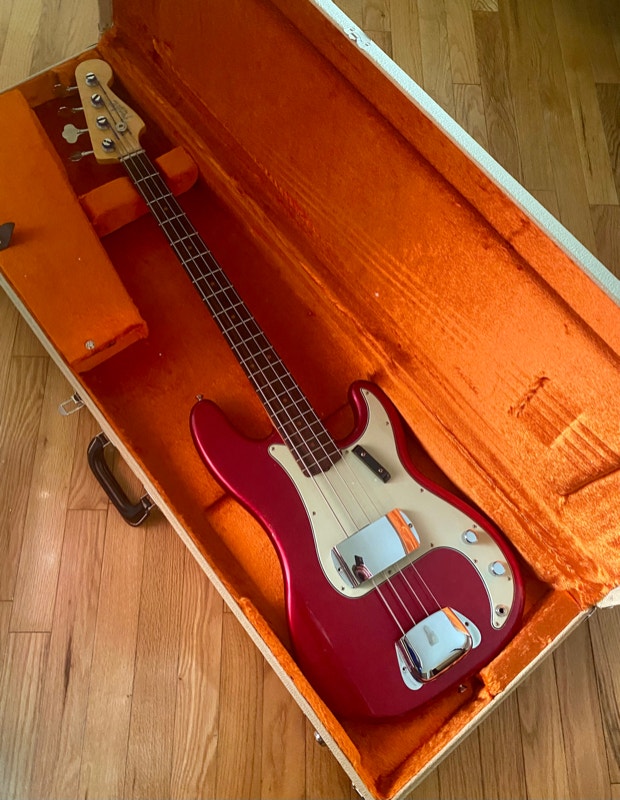 Fender AVRI '63 Precision bass Guitars Ottawa Kijiji