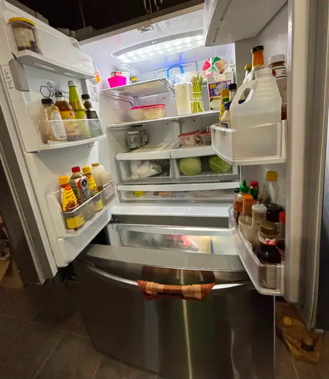LG Stainless Steel French Door Refrigerator62863272568578121