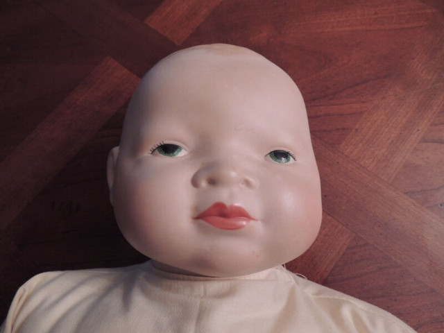 Grace S. Putnam Reproduction Porcelain Baby doll in Toys & Games in Hamilton - Image 2