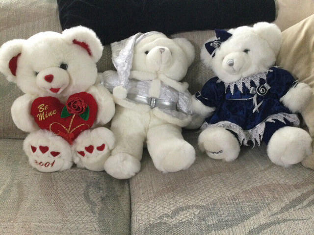 3 white plush Teddy Bears in Toys & Games in Prince George