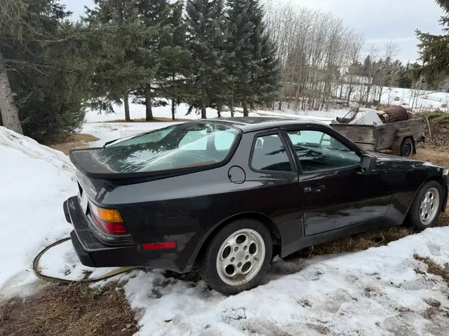 1986 German spec Porsche 944 in Cars & Trucks in Edmonton - Image 2