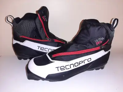 Cross Country Ski Boots, View more