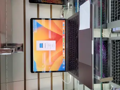 macbook pro 2018 16gb de memoire, View more