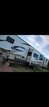 2014 Keystone Sprinter 343fwbhs 5th wheel