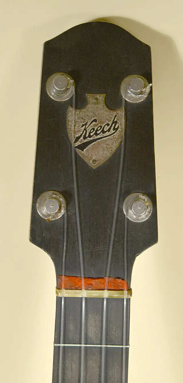 Keech "Long Scale L/A-33" Banjulele with known provenance (1925) in Other in Mississauga / Peel Region - Image 4