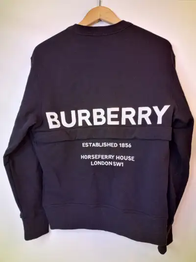 AUTHENTIC BURBERRY zip detail Horseferry print sweatshirt XS, View more