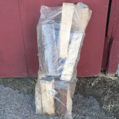 Beau bois sec chauffage 100 % bois dur, excellent pour chauffage foyer résidentiel et poêle à combus...