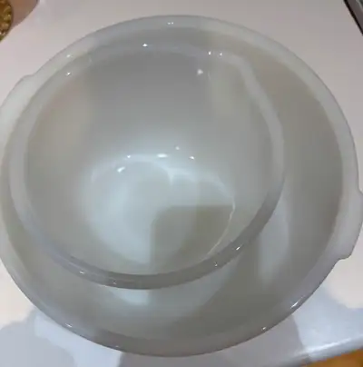 vintage Sunbeam glasbake mixing bowls Great condition No chips One price for both