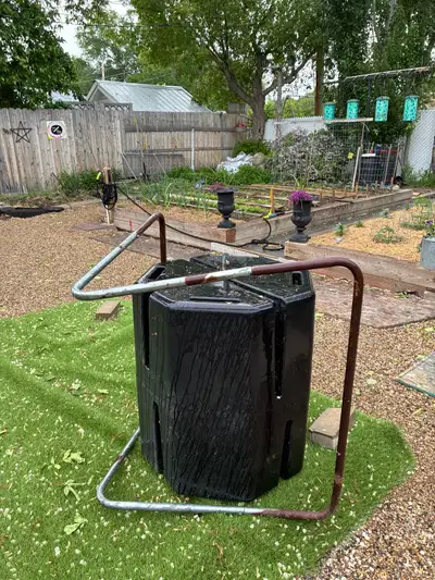 Compost bin for sale. Located in Regina $25 Call Mickey 3-0-6-527-3838