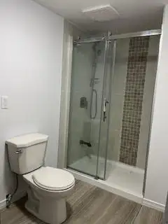 Superbe Studio 2-1/2 Meublé, Sous-Sol, Entrée Privée, Tt Inclus