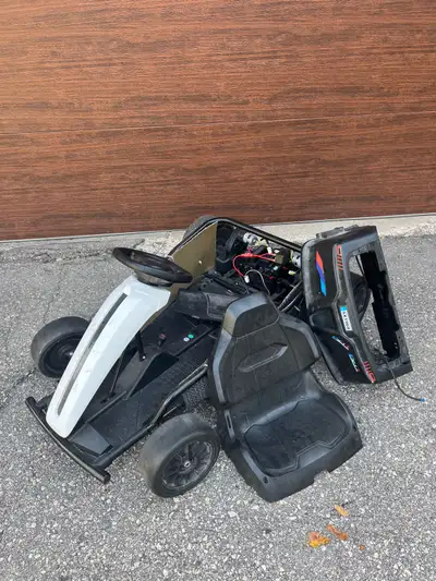 Kids Republic 24V Electric GoKart - Outdoor Racer Drifter Go Kart for Kids and Adults with Upgraded...