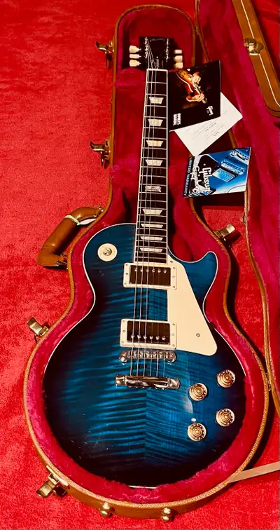 Gibson Les Paul Manhattan Midnight Blue 2014 120th anniversary, View more