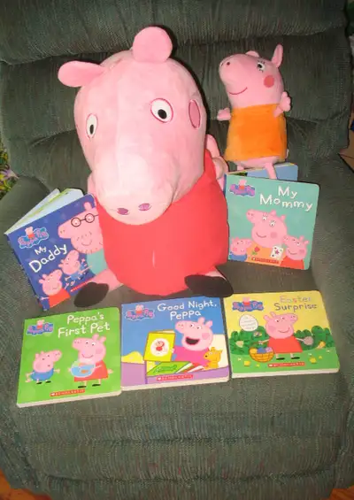Peppa Pig and Mom Stuffies with 5 Board Books, View more