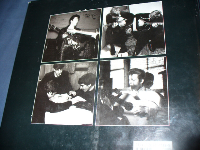 Remember: The Recollections and Photographs of the Beatles dans Essais et biographies  à Ville de Montréal - Image 3