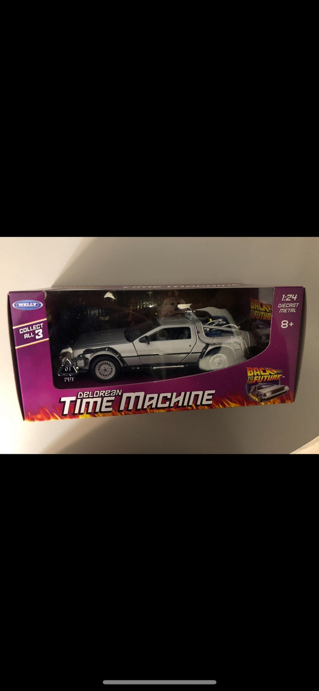 Delorean Time Machine 1:24 back to the future welly model car in Toys & Games in Mississauga / Peel Region - Image 2