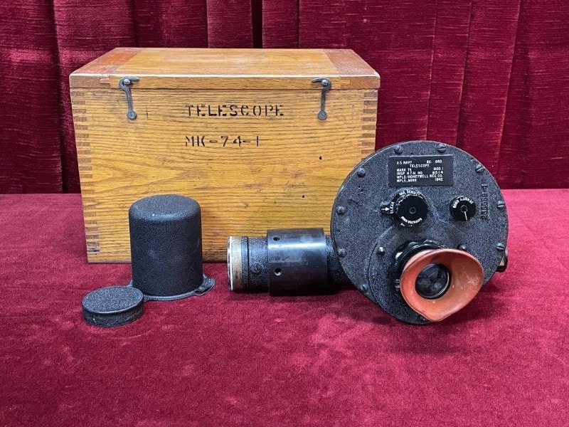 Vintage Militaria, WW2 Era US Navy Mark 74-1 Aiming Scope, photo 1