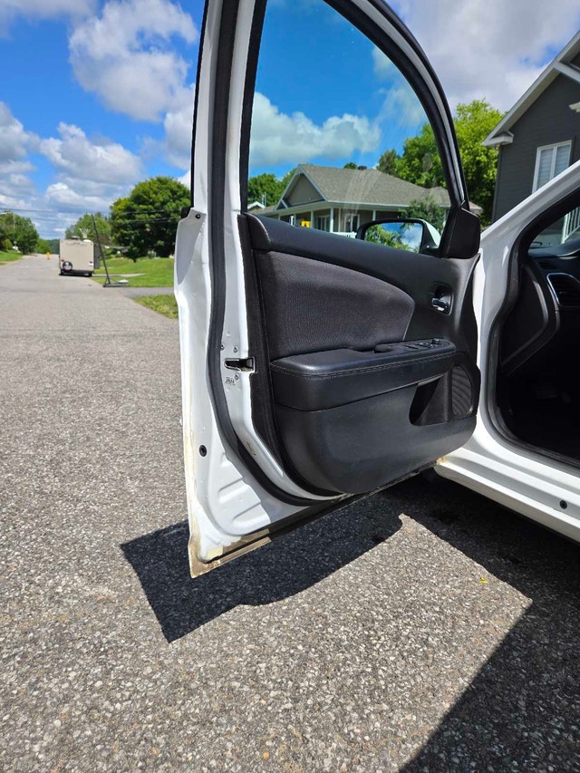 Chrysler 200 2014 V6 — photo 3