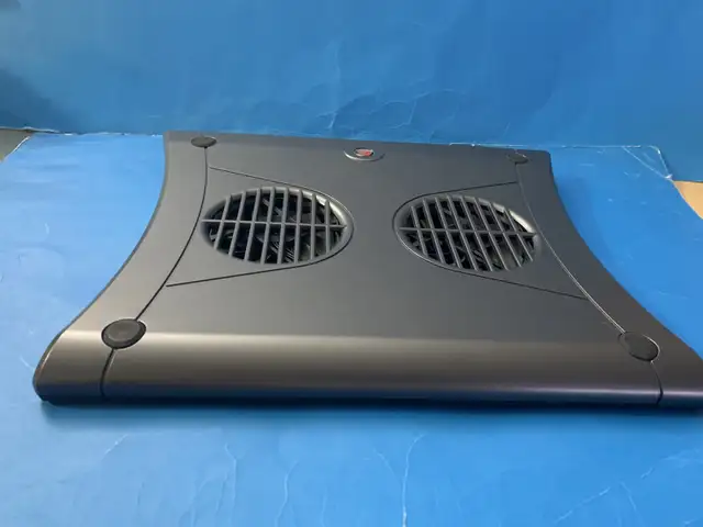 Targus Laptop 2 Fan Chill Mat for PC Mac Gaming Laptop- PA248U  in Laptop Accessories in Markham / York Region - Image 8