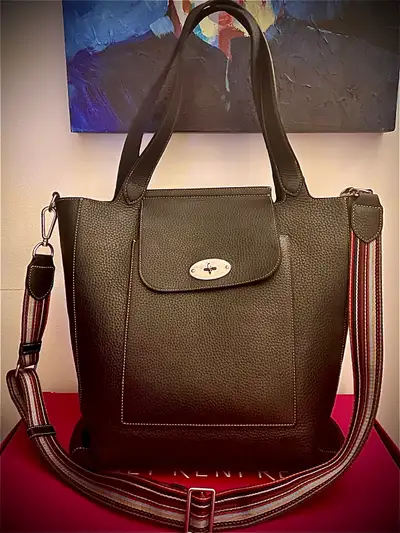 Designed as part of the Mulberry x Paul Smith capsule collection, the Antony tote brings functionali...