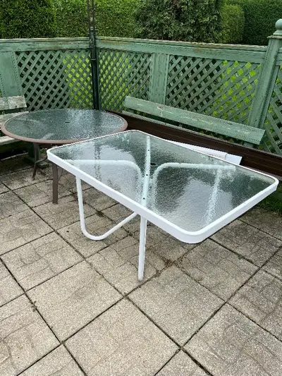 Table patio, View more