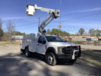 2017 Ford F550 Telescopic Articulating Bucket Truck