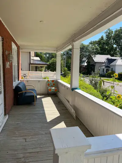 Renovated first floor 2 bedroom apartment located walking distance from downtown Stratford. Includes...