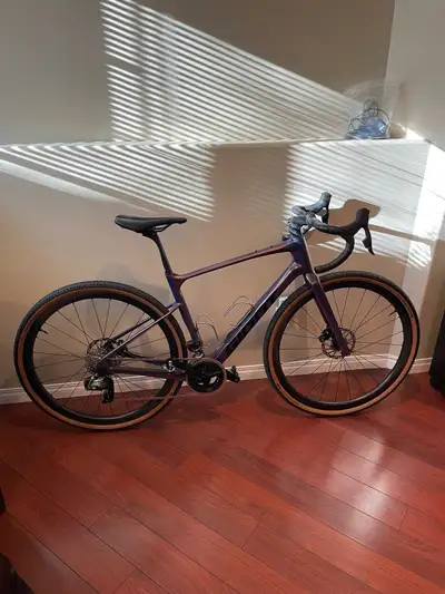 2025 Giant Revolt Advanced Pro 1, View more