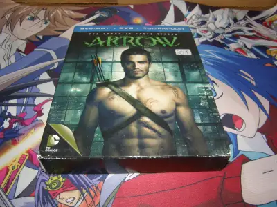 Blu ray + DVD DC Arrow First Season Saison 1 (Anglais/Français/E, View more