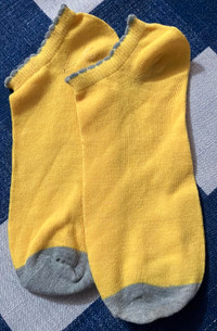 Socks Yellow (New)