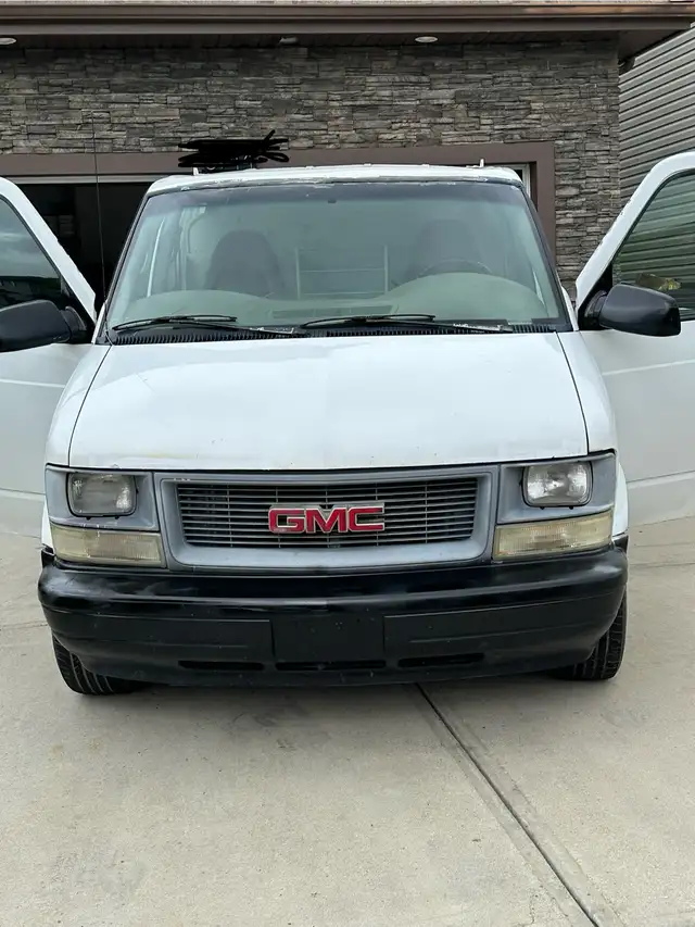 GMC Safari63871252446467122