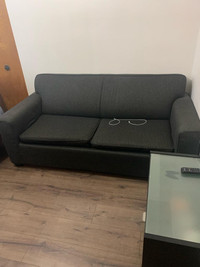 Sofa bed for sale // sofa futon a vendre 