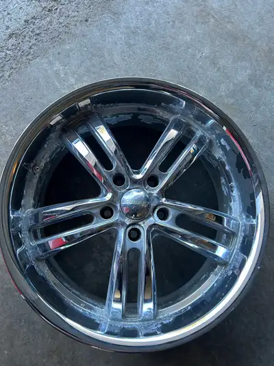 5 x 127 or 5x5 ET 42 78.5 cb Rims need chrome stripped and refinished or paint/dip them Not bent 2 m...