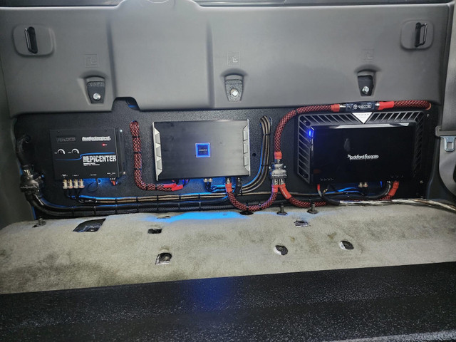 Car audio systems installation  in Other in La Ronge - Image 3