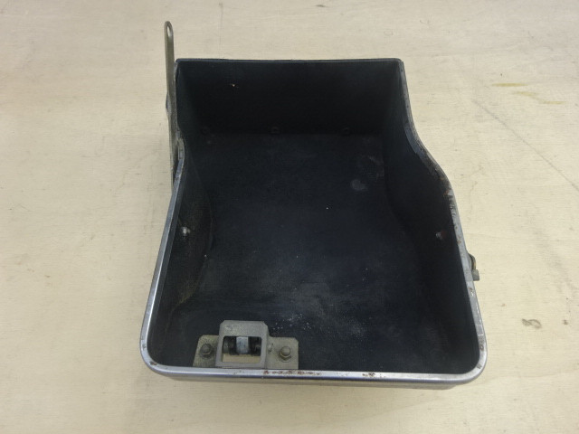 Glove box for Fiat 130 Coupè in Other in City of Toronto - Image 2