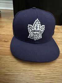 Leafs new era hat