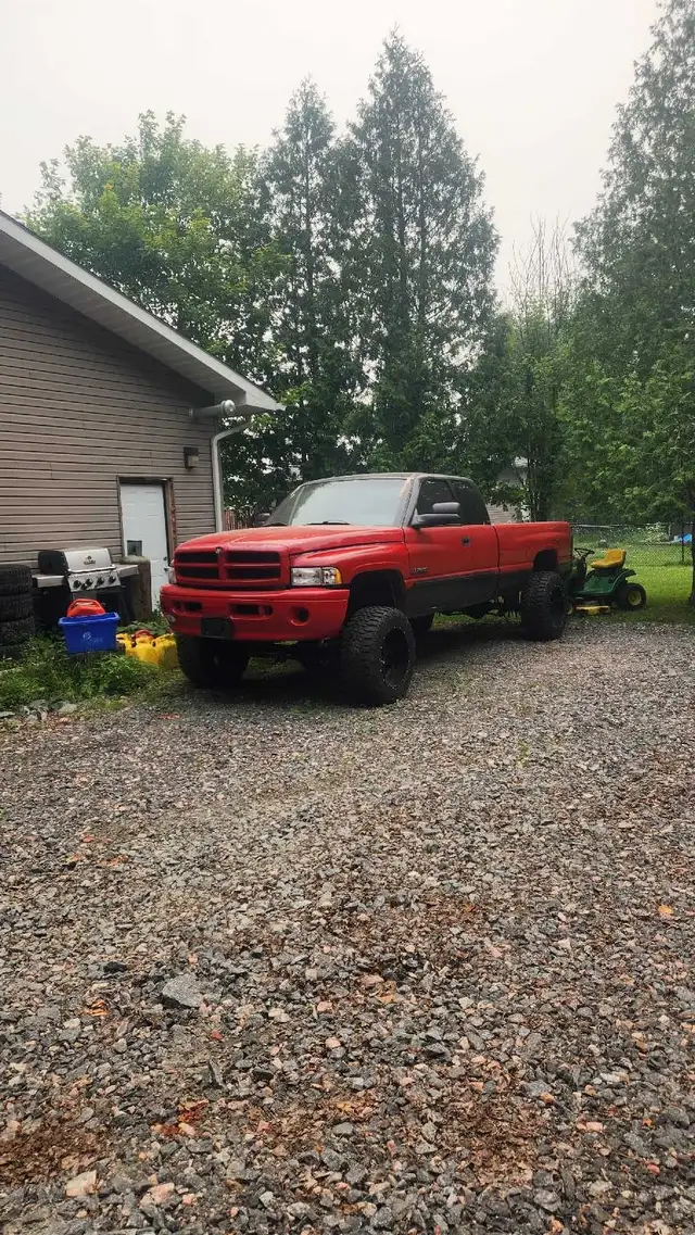 2002 dodge 2500522141373281095683