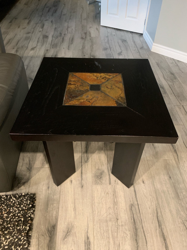 Solid coffee table with matching 2 end pieces  in Coffee Tables in Markham / York Region - Image 4