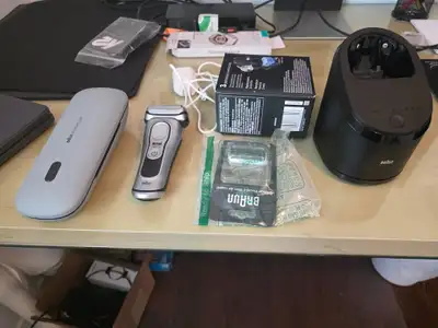 Braun Series 9 Pro 9477cc Electric Razor, View more