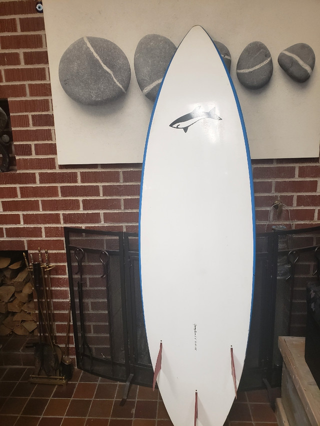 Surfboard with GoPro mount in Water Sports in City of Halifax - Image 3