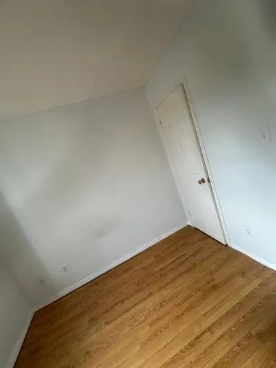 A clean and comfortable room is available for rent in a peaceful and friendly environment. * Female...