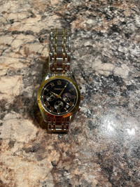 Brand new noble golden men’s wristwatch