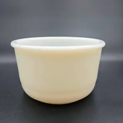 Vintage White Milk Glass Mixing Bowl Mixer Cooking Baking Read, View more