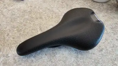 Bike Bicycle Saddle Seat Shield Motif Black S&Mshield Mountain bike in excellent like New Condition