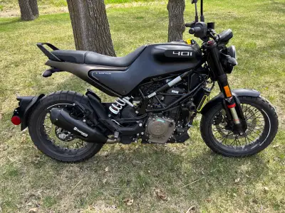 Like new 480 km. Six speed manual, ABS, all the modern features. Reason for sale - bought a bigger b...