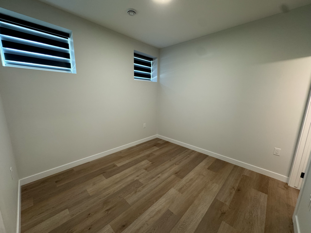 **Beautiful 3Bed 2.5Bath Duplex in Glenwood** in Long Term Rentals in Winnipeg - Image 11