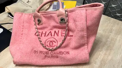 Sac  Chanel en toile , View more