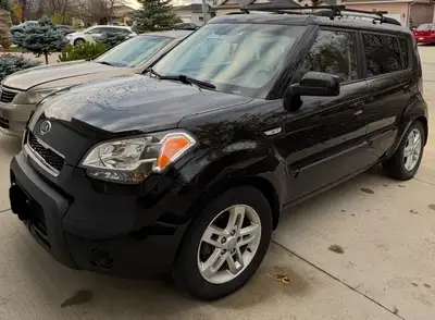 2010 Kia Soul ~ 196,400 kilometres Clean title Runs and drive good Being sold as is, it doesn’t have...